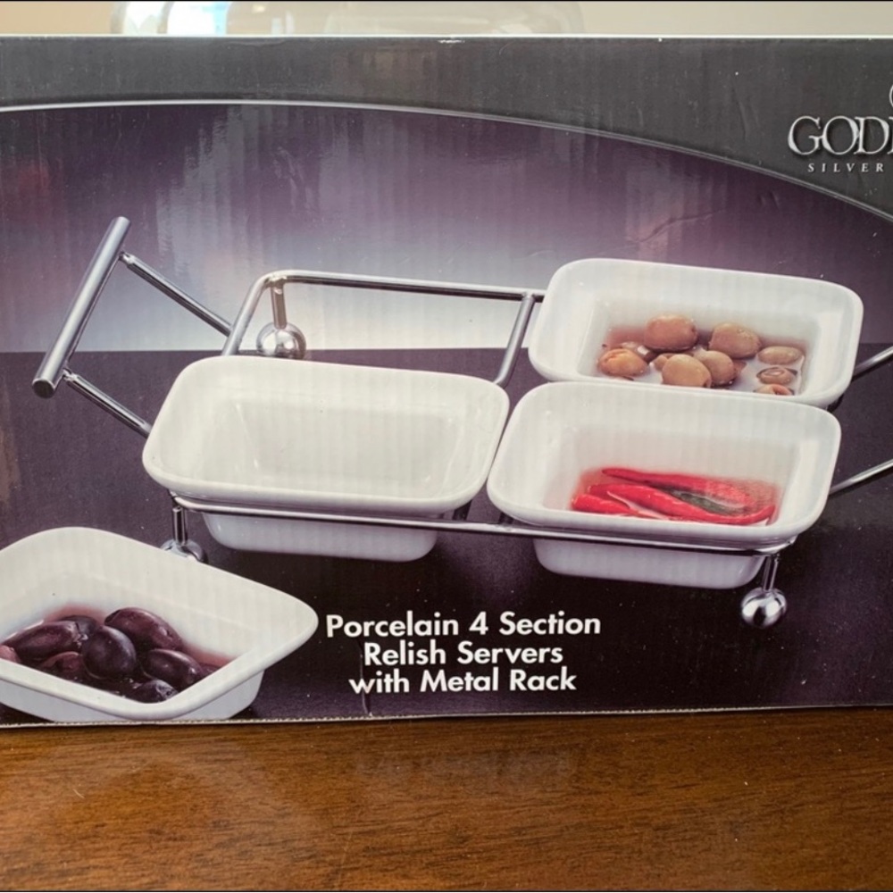Godinger Hostess Set